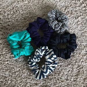 American Apparel scrunchy set